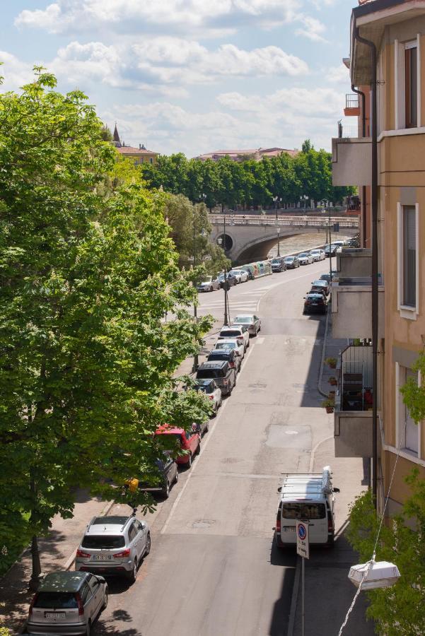 La Mansarda Segreta Mood Apartment فيرونا المظهر الخارجي الصورة